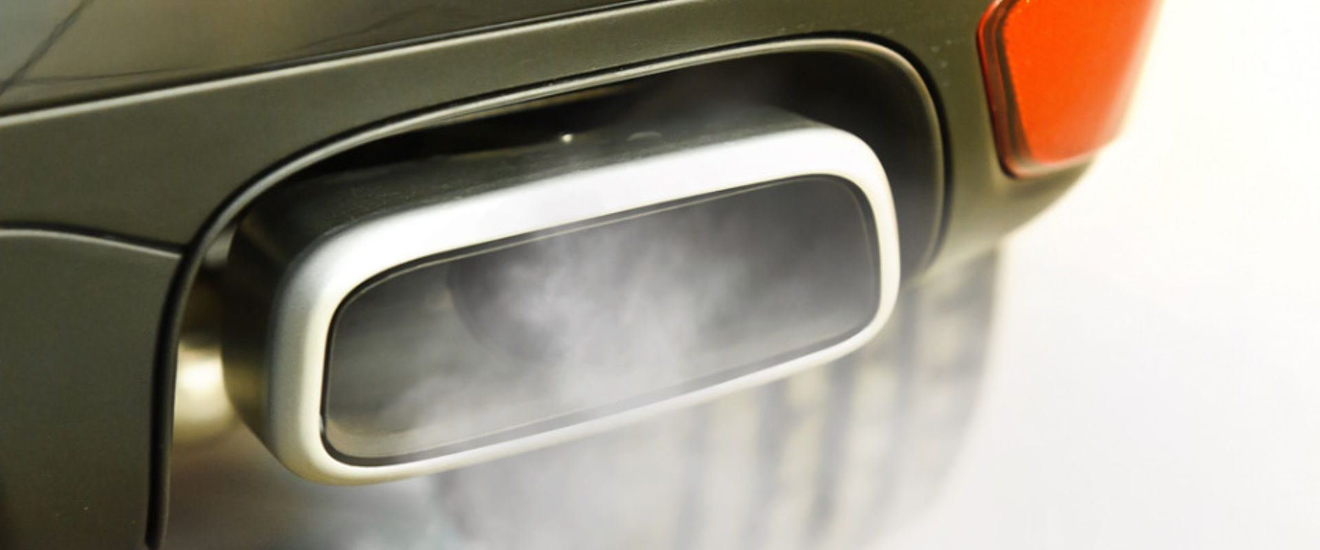 Car exhaust pipe picture id492199650