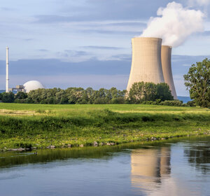 Image showing a nuclear power station at the river Weser in Germany