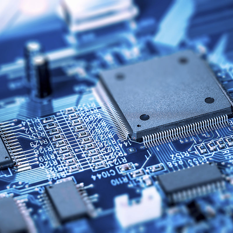 Metrology for manufacturing electronic and optical devices