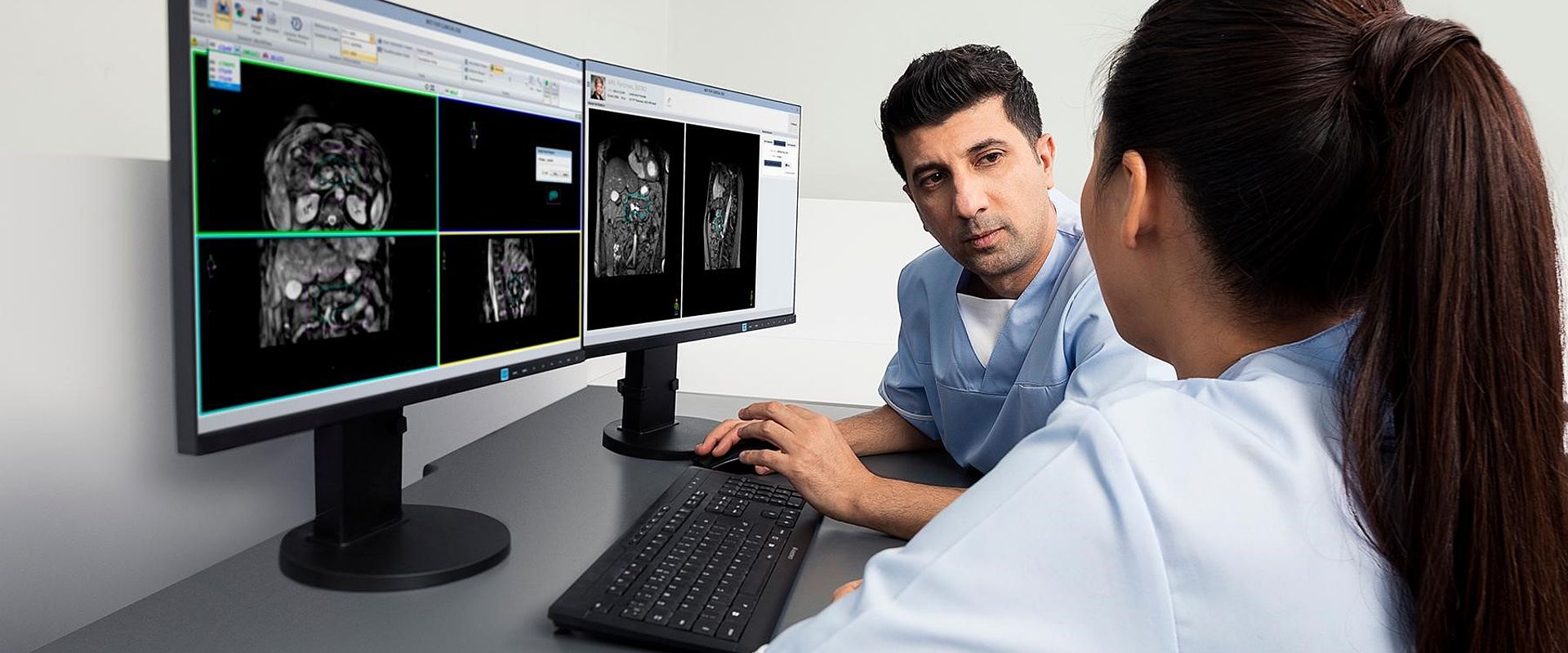 Courtesy of Elekta Courtesy of Elekta