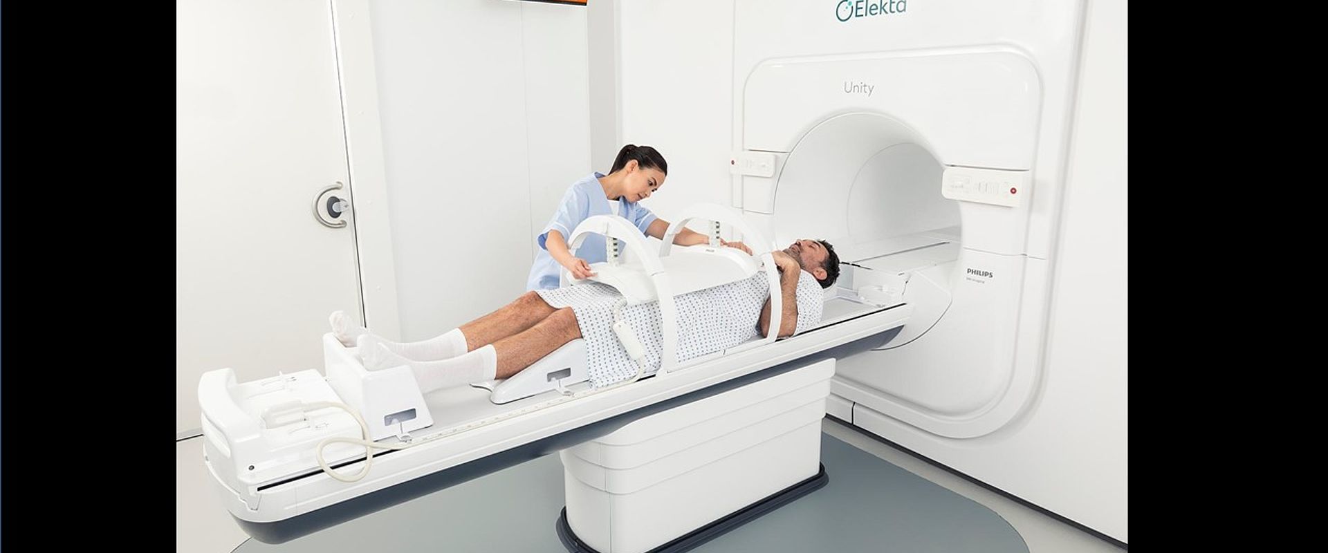 Courtesy of Elekta Courtesy of Elekta