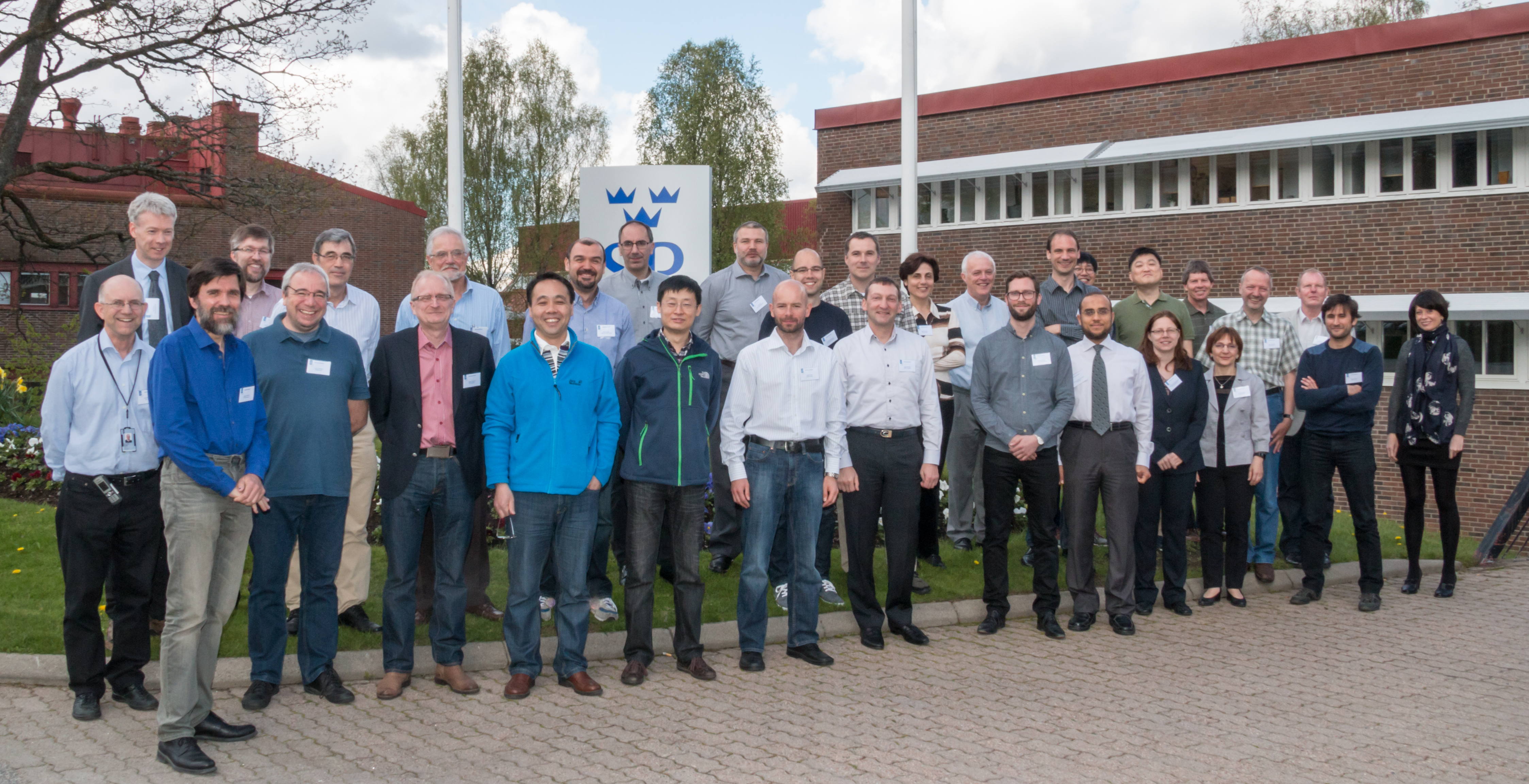 SC Low Frequency Meeting 2015, Group photo 2015.jpg