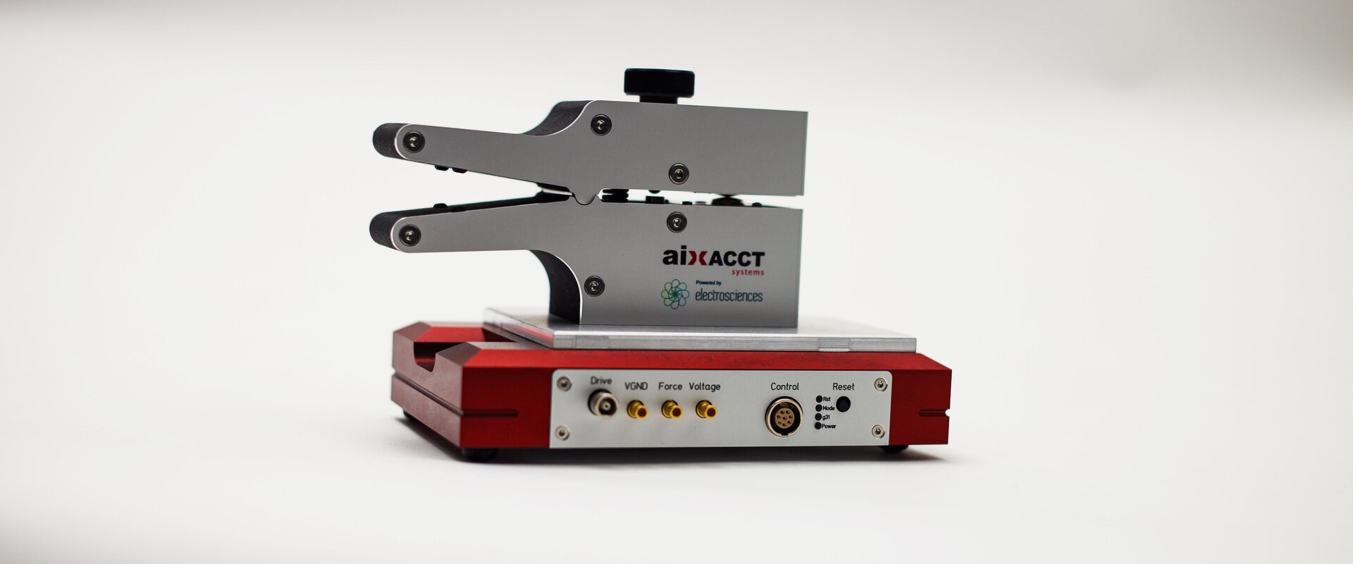 ESPY33: Piezoelectric Materials d33 Analyser. Image © aixACCT Systems GmbH, Aachen, Germany ESPY33: Piezoelectric Materials d33 Analyser. Image © aixACCT Systems GmbH, Aachen, Germany