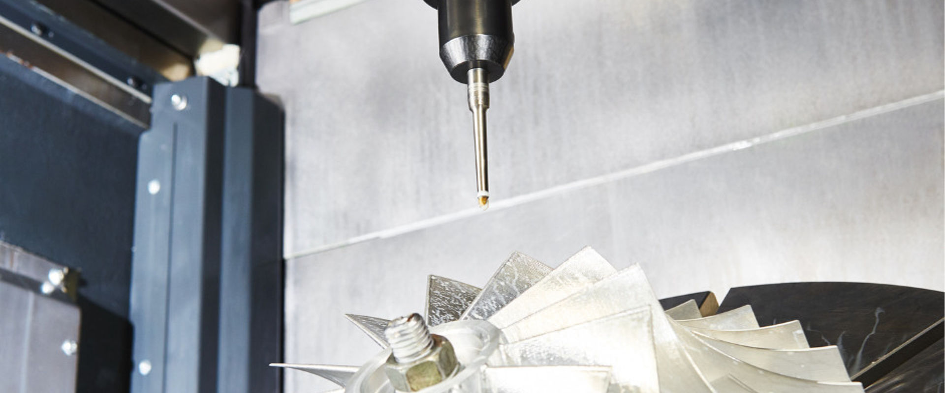 Cnc metal working machining center with cutter tool picture id498492664